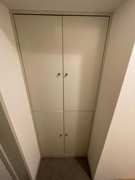 物件内観写真20　(廊下)