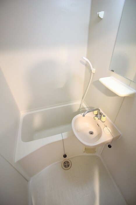 物件内観写真8　(バス／シャワールーム等)