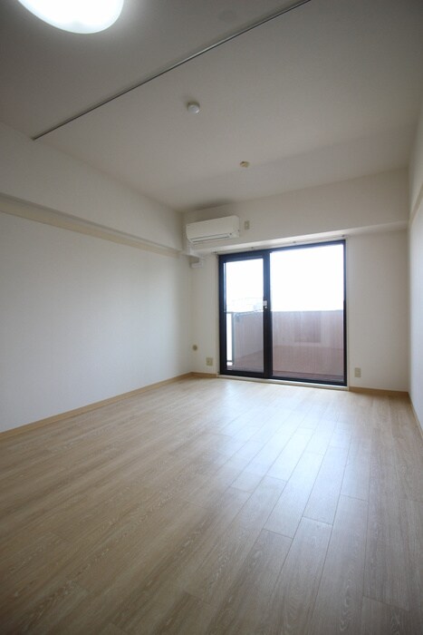 物件内観写真13　(居室)