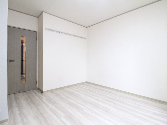 物件内観写真21　(居室)