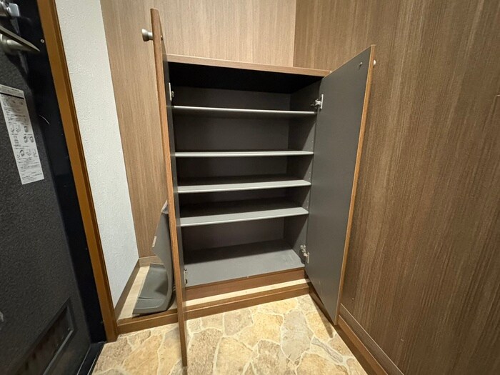 物件内観写真17　(靴箱)