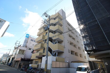 ミタカホ－ム７番（コ－ポ西脇）外観写真