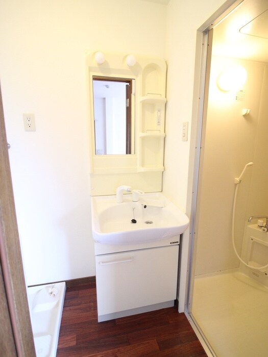 物件内観写真10　(洗面)