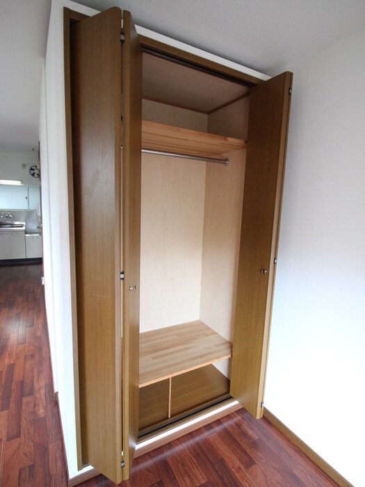 物件内観写真18　(収納)