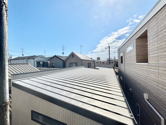 グランドヒル水橋の室内からの展望