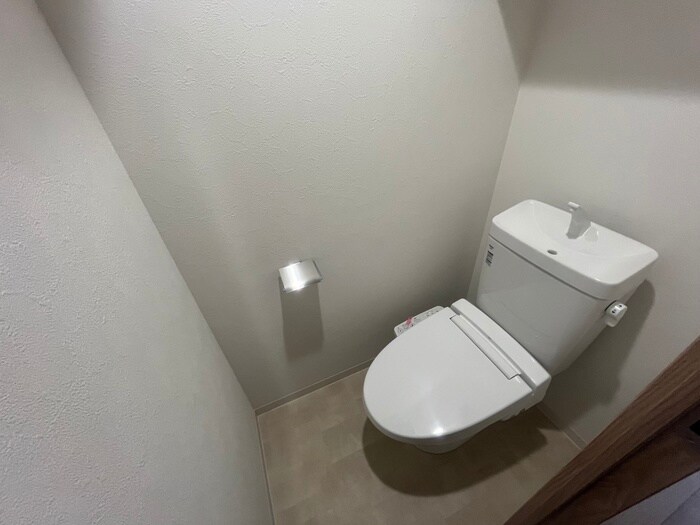 物件内観写真10　(トイレ)