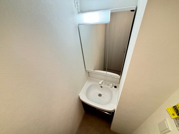物件内観写真11　(洗面)