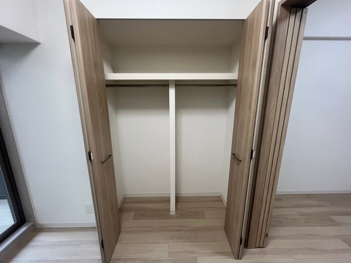 物件内観写真13　(収納)