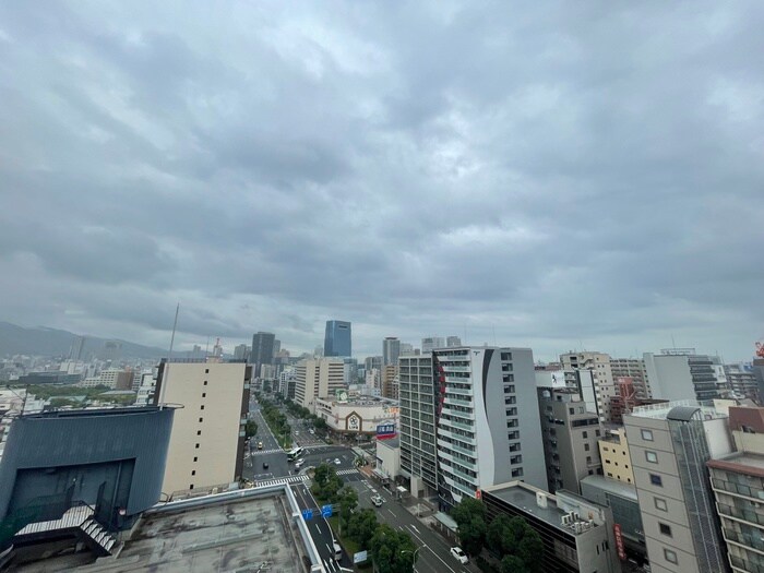 物件内観写真16　(室内からの展望)