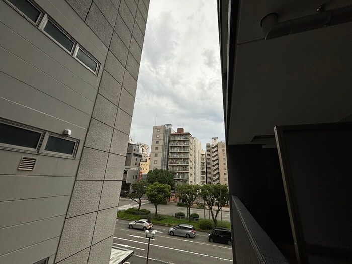 物件内観写真16　(室内からの展望)