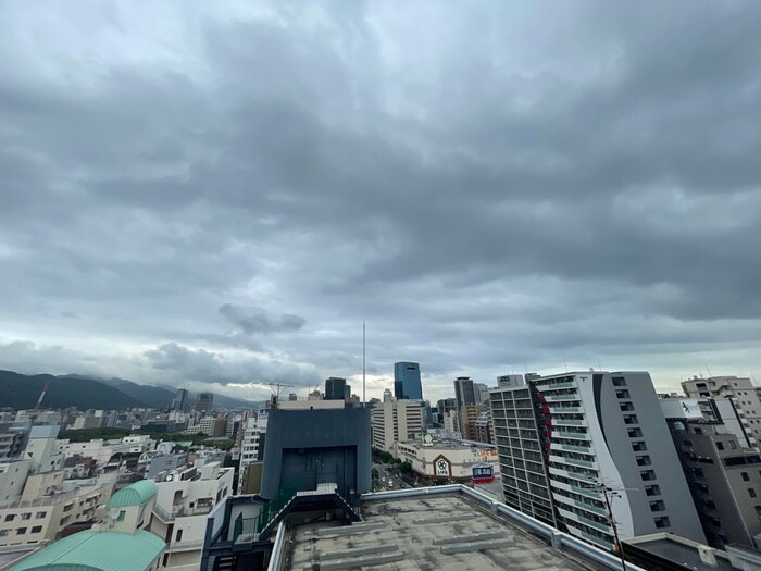 物件内観写真16　(室内からの展望)