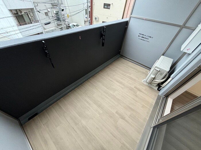 物件内観写真16　(ベランダ・バルコニー)