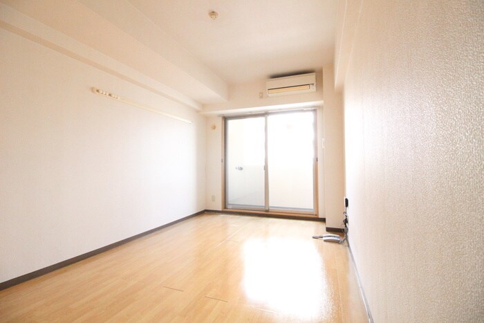 物件内観写真5　(居室)