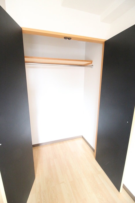物件内観写真8　(収納)