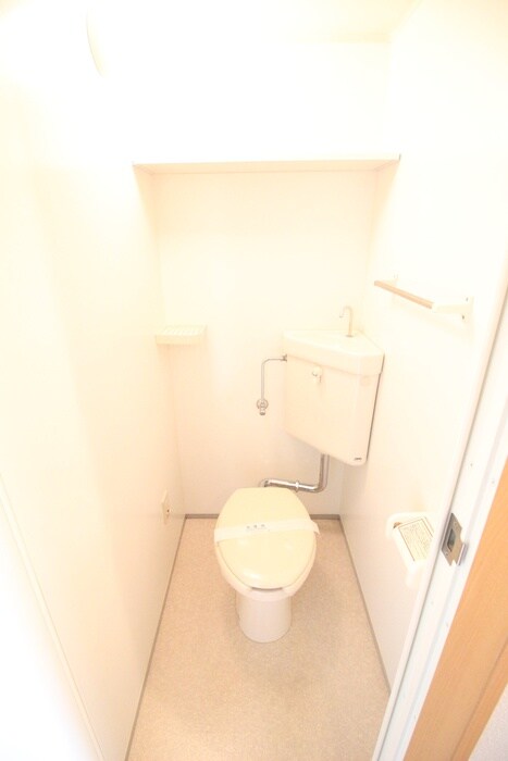 物件内観写真9　(トイレ)