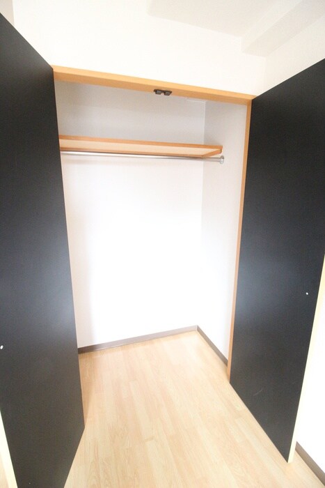 物件内観写真10　(収納)