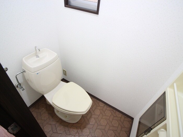 物件内観写真13　(トイレ)