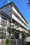 カーザニシイ