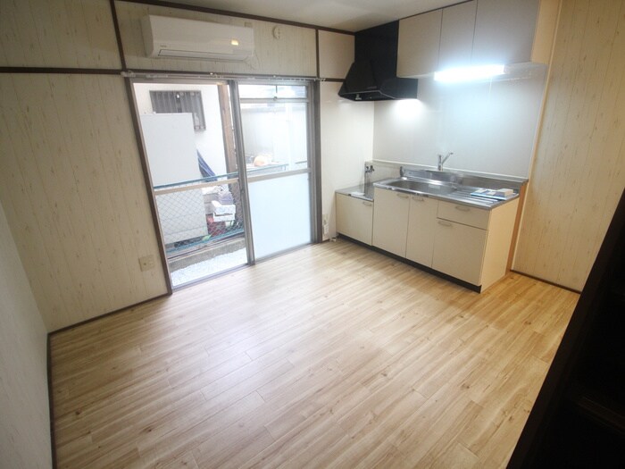 物件内観写真5　(居室)