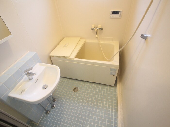 物件内観写真12　(バス／シャワールーム等)