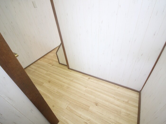 物件内観写真15　(廊下)