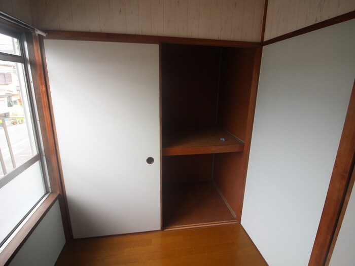 物件内観写真16　(収納)
