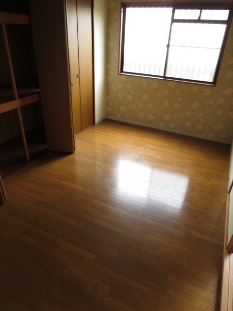 物件内観写真10　(居室)