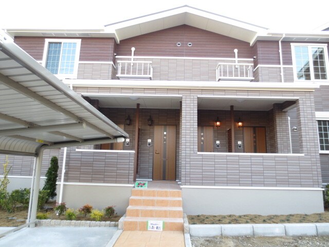 物件外観写真2　(外観写真)