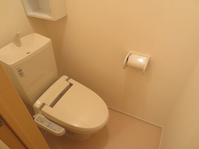 物件内観写真7　(トイレ)