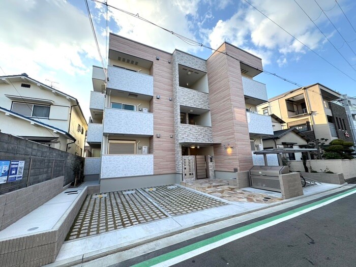 物件外観写真1　(外観写真)