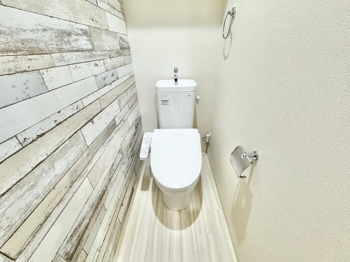 物件内観写真10　(トイレ)