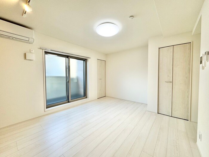 物件内観写真19　(居室)