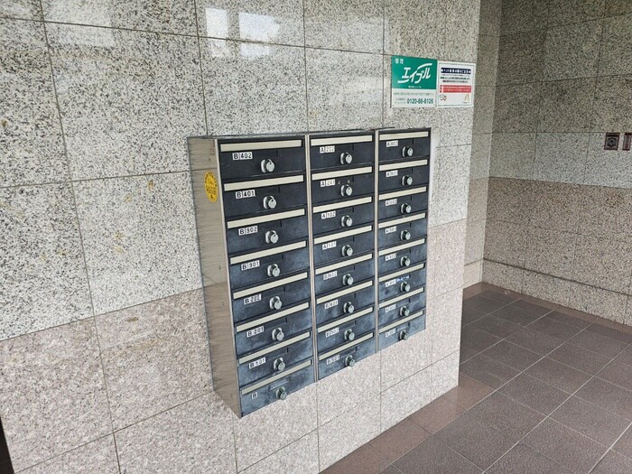 物件外観写真4　(建物設備)