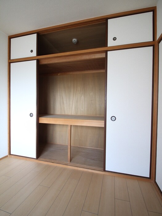 物件内観写真10　(収納)