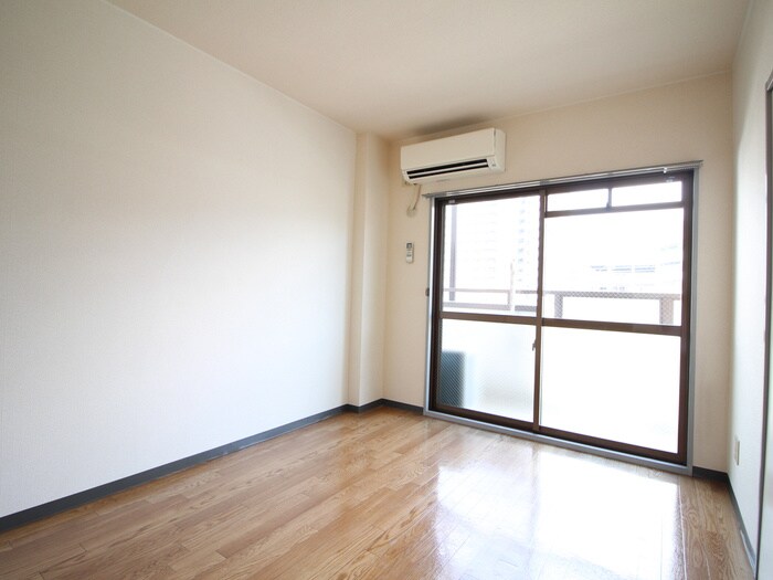 物件内観写真19　(居室)