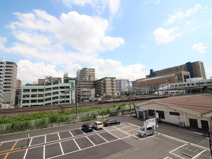 物件内観写真22　(室内からの展望)