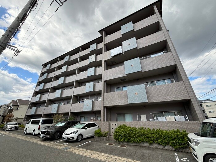 物件外観写真3　(外観写真)