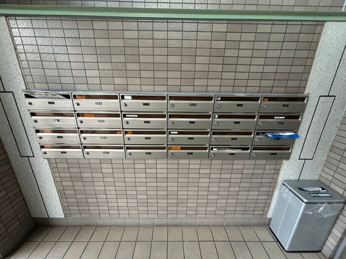 物件外観写真6　(建物設備)