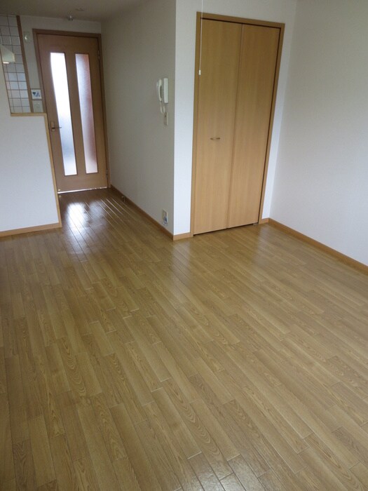 物件内観写真14　(居室)