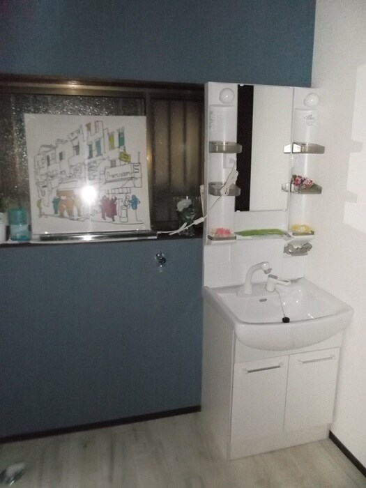 物件内観写真13　(洗面)