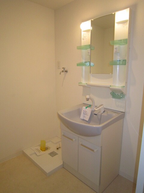 物件内観写真9　(洗面)