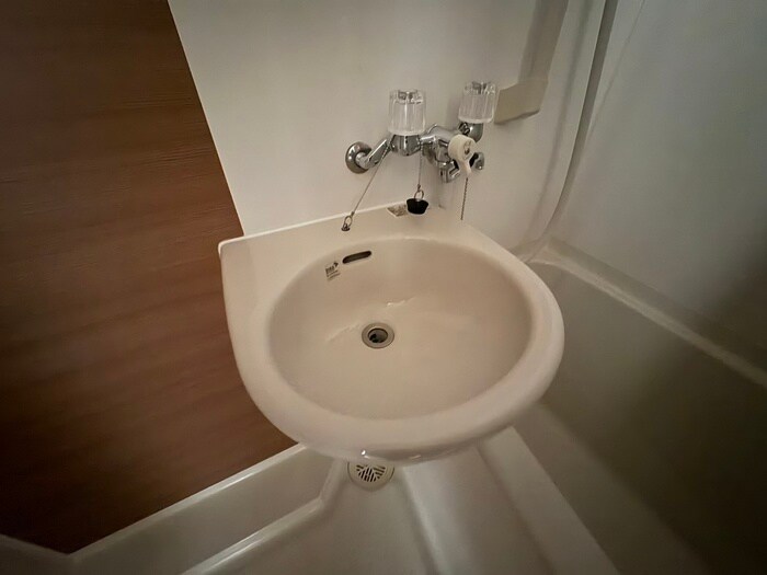 物件内観写真12　(洗面)