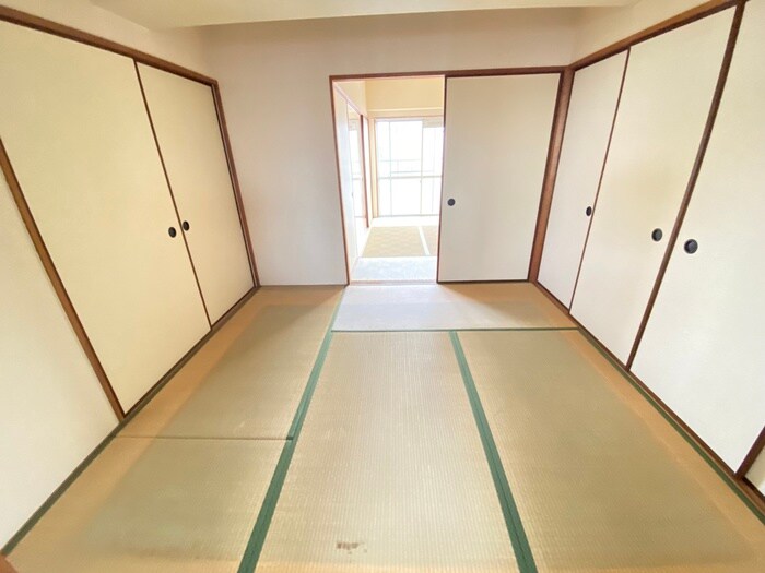 物件内観写真18　(居室)