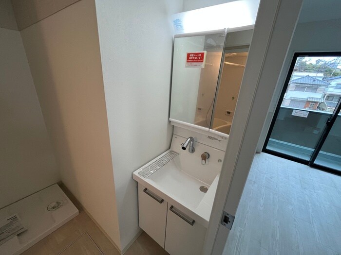 物件内観写真13　(洗面)