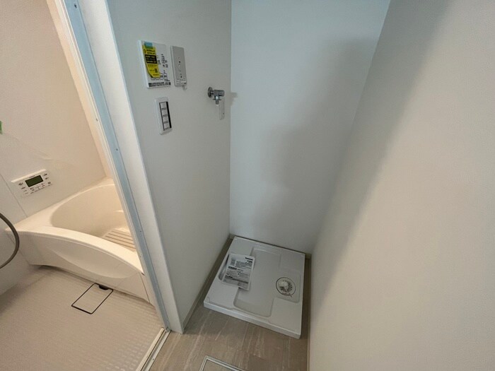 物件内観写真20　(洗濯機置場)