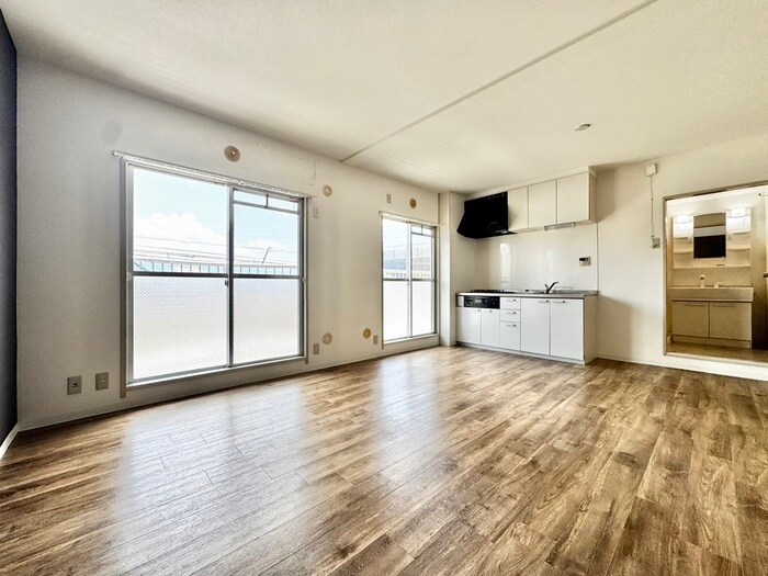 物件内観写真8　(居室)