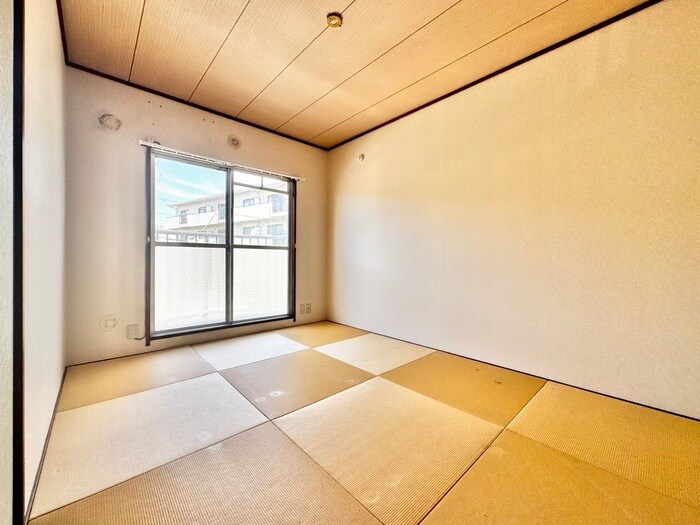 物件内観写真9　(居室)