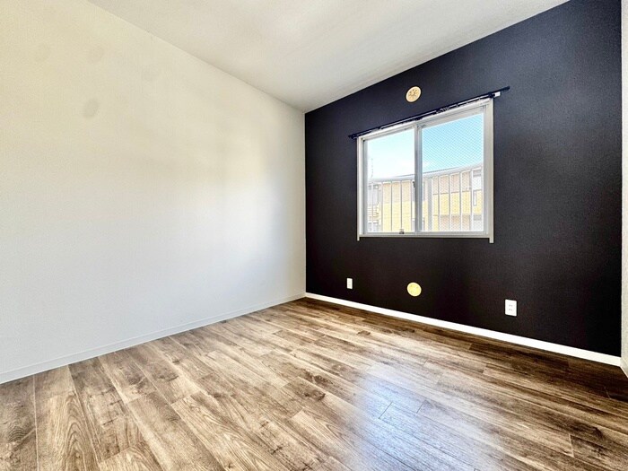 物件内観写真10　(居室)