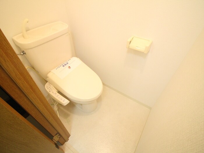 物件内観写真12　(トイレ)