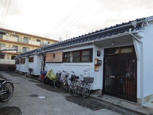 中野貸家外観写真
